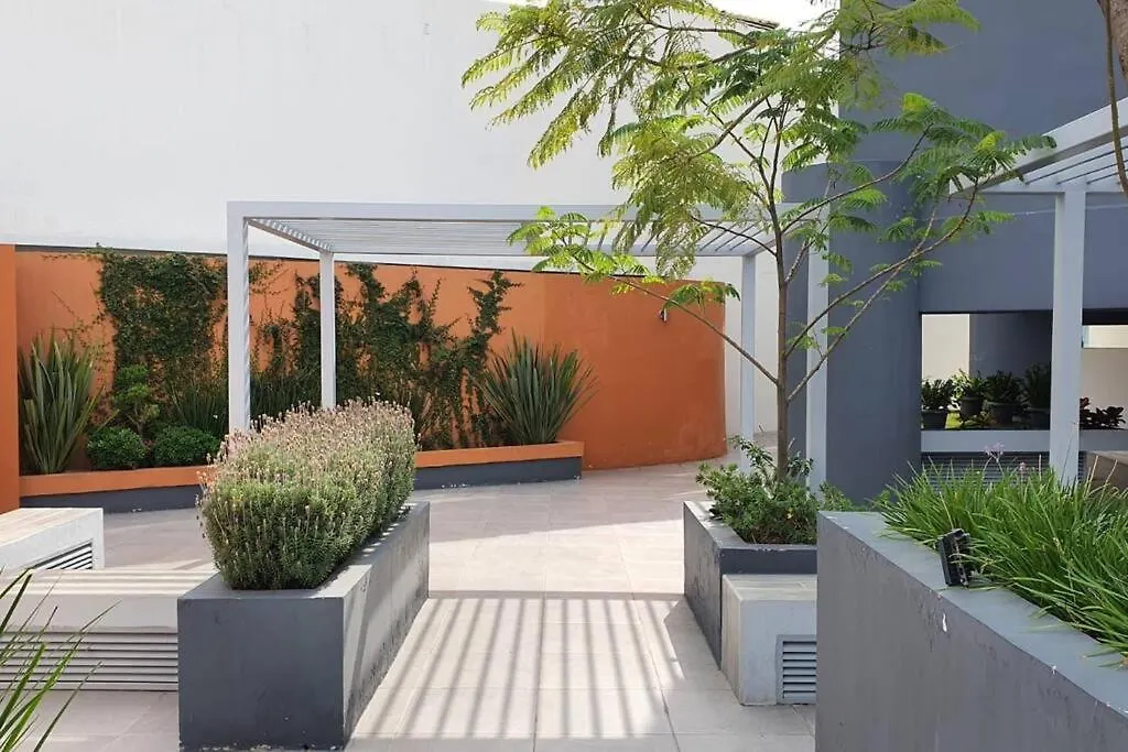 Nuevo Y Amplio Departamento Con Alberca Y Seguridad En El Centro De Guadalajara Apartment